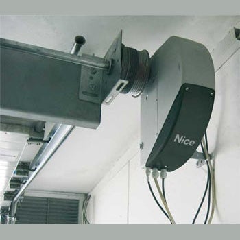 Nice SUMO SU2000VV - Πολύ Γρήγορος Ηλεκτρομηχανικός μηχανισμός 24V για πόρτες οροφής έως 15 m² - Εικόνα 2 από 2